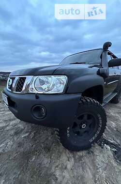 Внедорожник / Кроссовер Nissan Patrol 2005 в Житомире