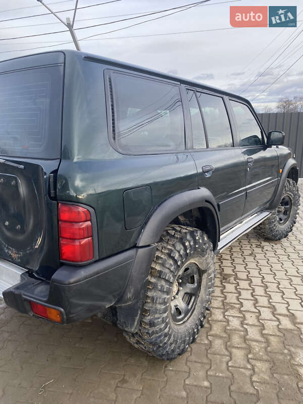 Nissan Patrol 2000