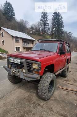 Внедорожник / Кроссовер Nissan Patrol 1986 в Рахове