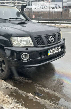 Внедорожник / Кроссовер Nissan Patrol 2007 в Киеве