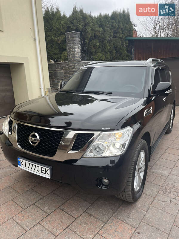 Nissan Patrol 2011