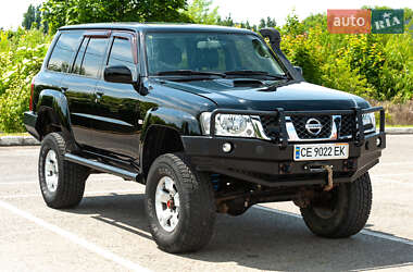 Позашляховик / Кросовер Nissan Patrol 2005 в Чернівцях