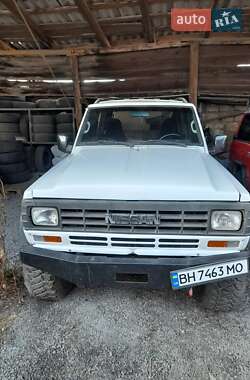 Внедорожник / Кроссовер Nissan Patrol 1985 в 
