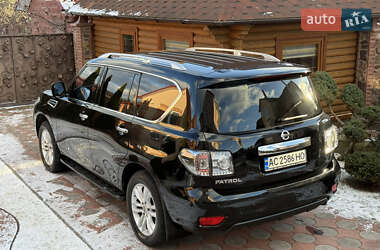 Внедорожник / Кроссовер Nissan Patrol 2010 в Вараше