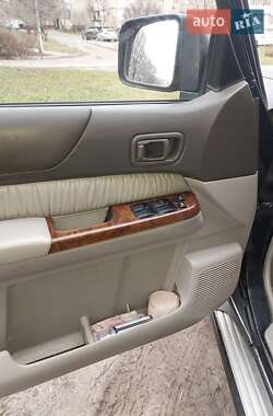Позашляховик / Кросовер Nissan Patrol 2006 в Києві