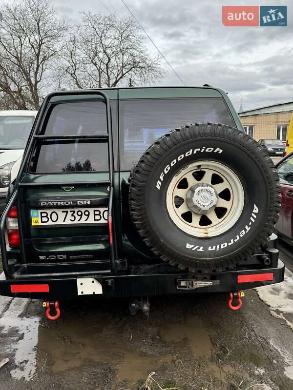 Позашляховик / Кросовер Nissan Patrol 2001 в Тернополі