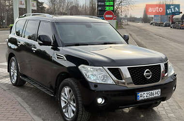 Внедорожник / Кроссовер Nissan Patrol 2010 в Вараше