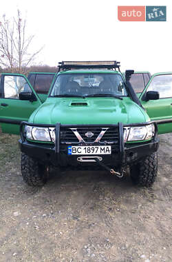 Позашляховик / Кросовер Nissan Patrol 2004 в Львові