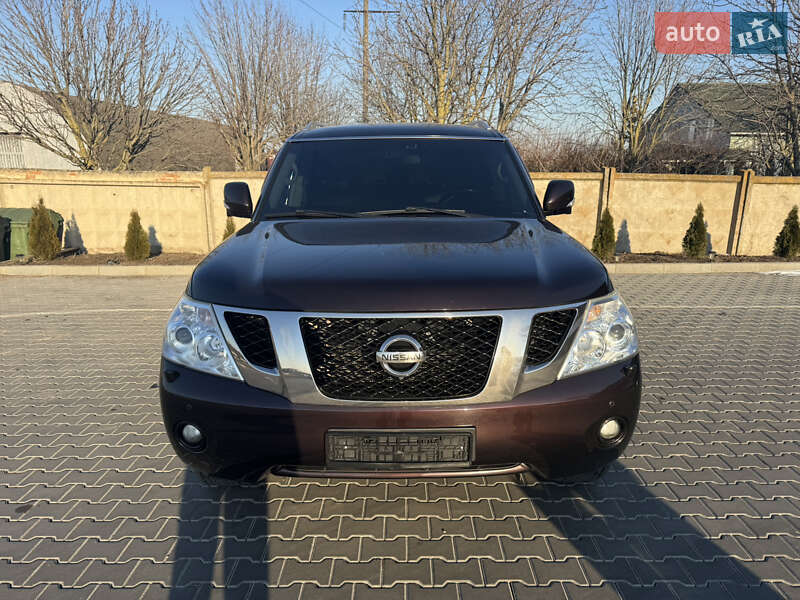 Внедорожник / Кроссовер Nissan Patrol 2011 в Одессе