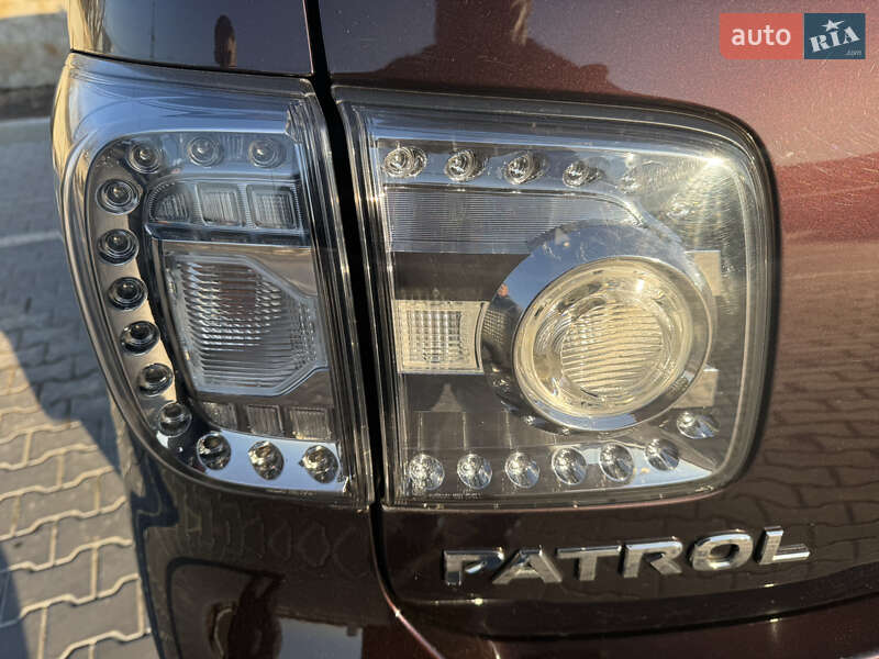 Внедорожник / Кроссовер Nissan Patrol 2011 в Одессе