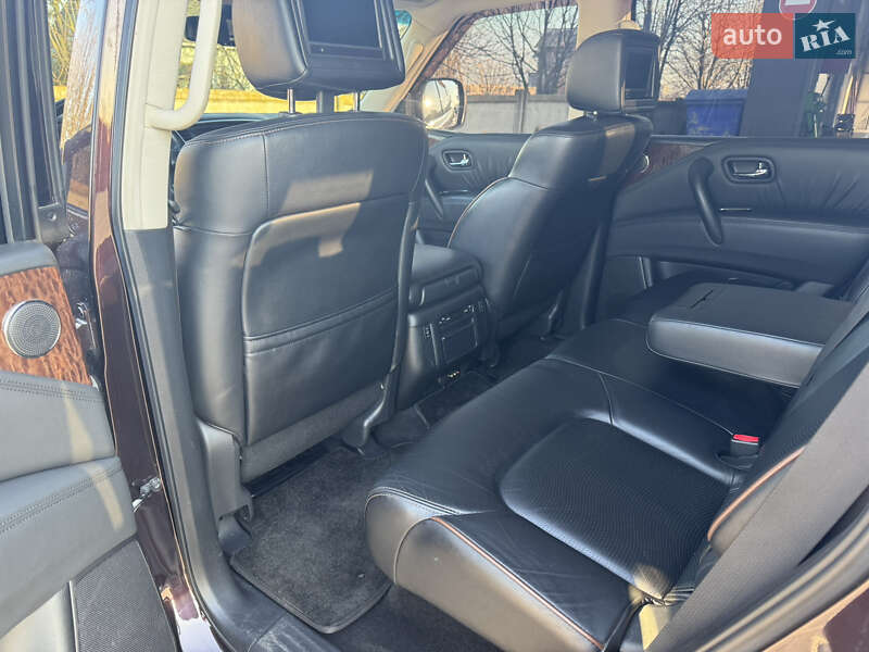 Внедорожник / Кроссовер Nissan Patrol 2011 в Одессе