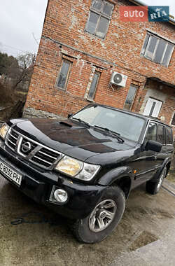 Внедорожник / Кроссовер Nissan Patrol 2003 в Львове