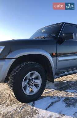 Внедорожник / Кроссовер Nissan Patrol 2003 в Харькове