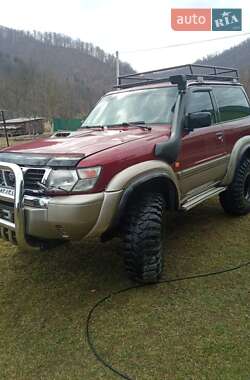 Позашляховик / Кросовер Nissan Patrol 2000 в 