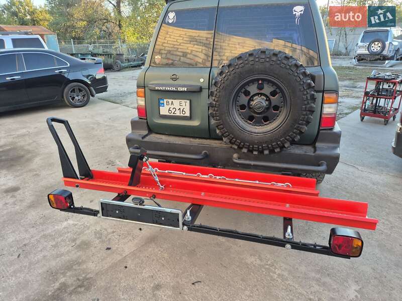 Позашляховик / Кросовер Nissan Patrol 1998 в Миколаєві