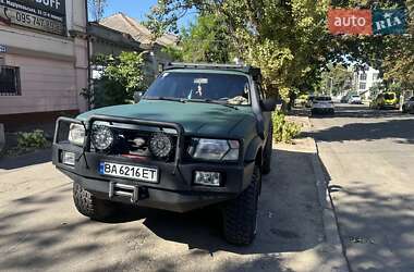 Внедорожник / Кроссовер Nissan Patrol 1998 в 