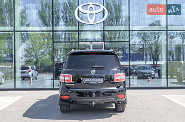 Позашляховик / Кросовер Nissan Patrol 2013 в 