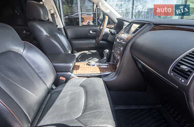 Позашляховик / Кросовер Nissan Patrol 2013 в 