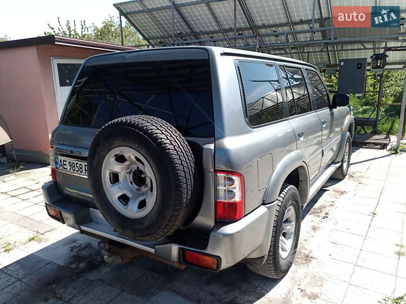 Позашляховик / Кросовер Nissan Patrol 2003 в Дніпрі