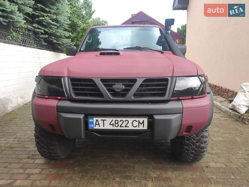 Внедорожник / Кроссовер Nissan Patrol 2000 в Ивано-Франковске