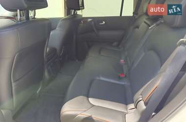 Позашляховик / Кросовер Nissan Patrol 2013 в 