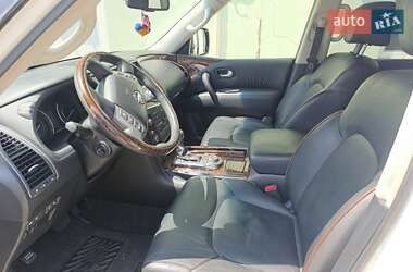 Позашляховик / Кросовер Nissan Patrol 2013 в 