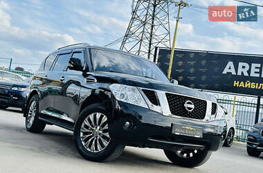 Позашляховик / Кросовер Nissan Patrol 2013 в 