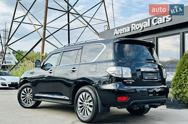 Позашляховик / Кросовер Nissan Patrol 2013 в 