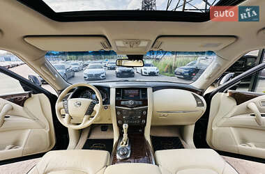 Позашляховик / Кросовер Nissan Patrol 2013 в 