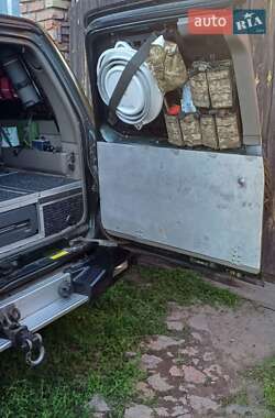 Позашляховик / Кросовер Nissan Patrol 2000 в Сумах