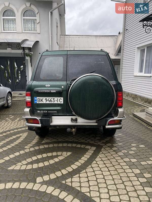 Nissan Patrol 2000