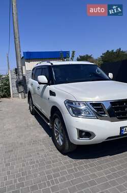 Позашляховик / Кросовер Nissan Patrol 2011 в Дніпрі
