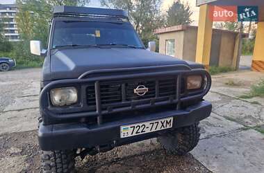 Внедорожник / Кроссовер Nissan Patrol 1991 в Хусте