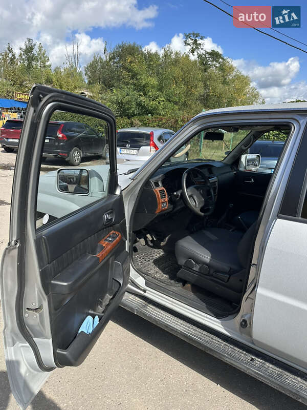 Внедорожник / Кроссовер Nissan Patrol 2005 в Львове фото 14 Внедорожник / Кроссовер Nissan Patrol 2005 в Львове