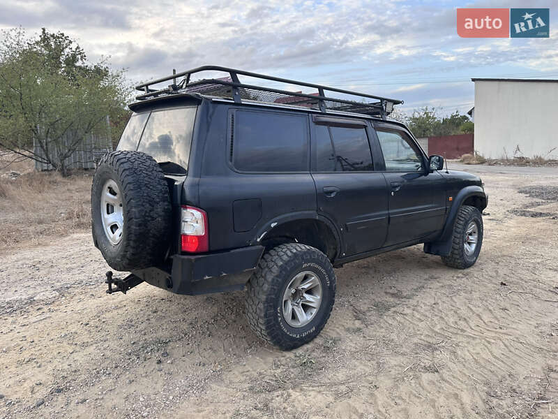 Позашляховик / Кросовер Nissan Patrol 2002 в Одесі