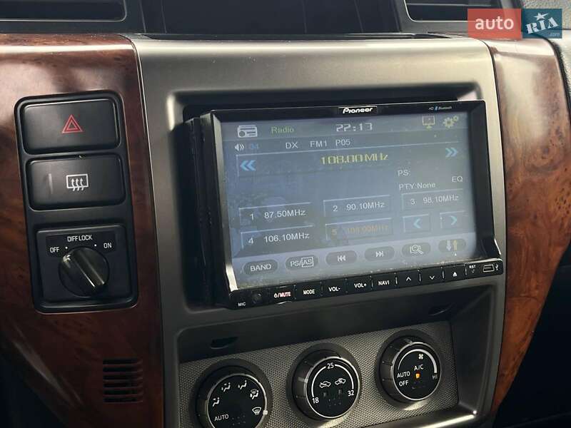 Позашляховик / Кросовер Nissan Patrol 2009 в Львові