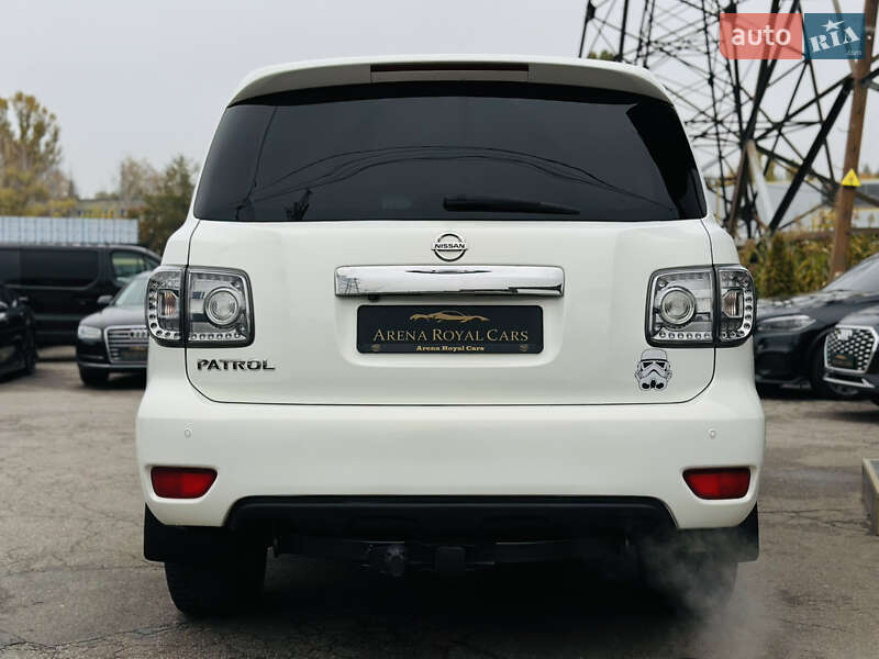 Внедорожник / Кроссовер Nissan Patrol 2011 в Харькове
