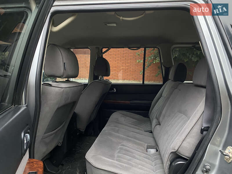 Внедорожник / Кроссовер Nissan Patrol 2005 в Хмельницком
