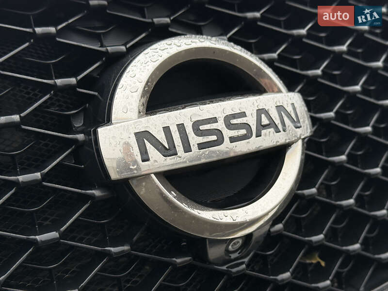 Внедорожник / Кроссовер Nissan Patrol 2011 в Киеве