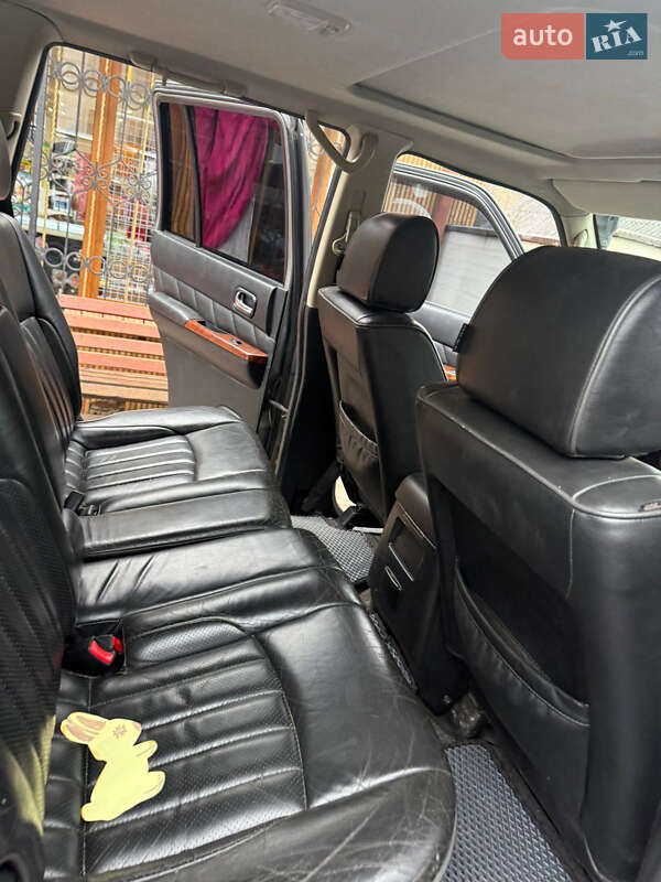 Внедорожник / Кроссовер Nissan Patrol 2005 в Рахове