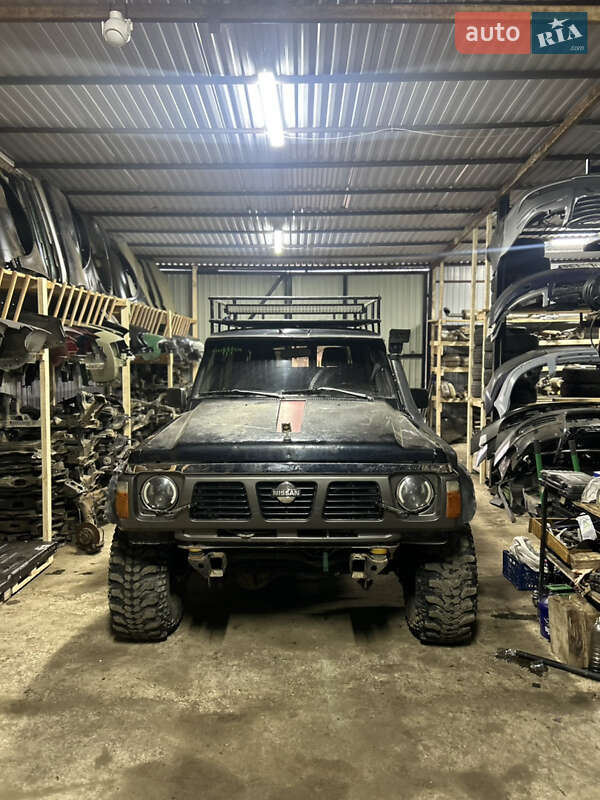 Внедорожник / Кроссовер Nissan Patrol 1992 в Косове фото 13 Внедорожник / Кроссовер Nissan Patrol 1992 в Косове