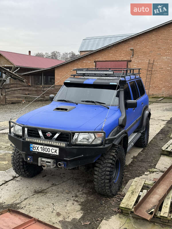 Позашляховик / Кросовер Nissan Patrol 1998 в Хмельницькому