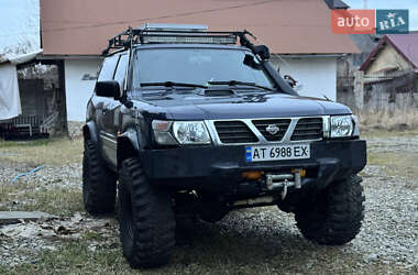 Внедорожник / Кроссовер Nissan Patrol 1998 в Коломые