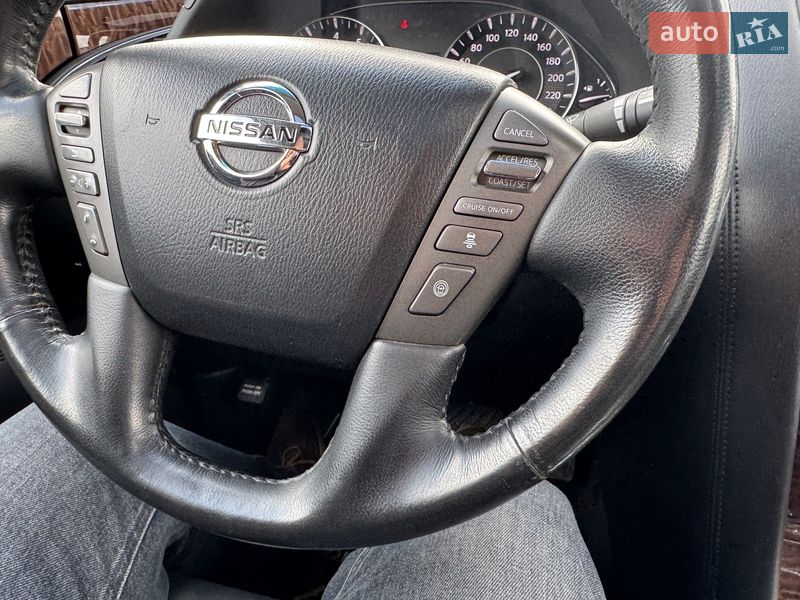 Внедорожник / Кроссовер Nissan Patrol 2011 в Тернополе