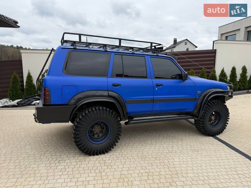 Внедорожник / Кроссовер Nissan Patrol 1998 в Хмельницком