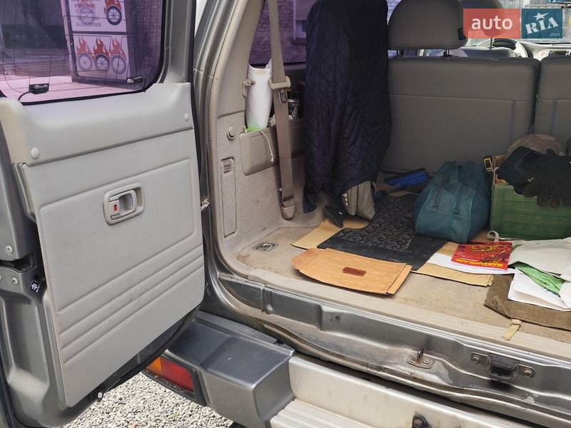 Внедорожник / Кроссовер Nissan Patrol 2003 в Киеве