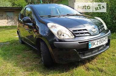 Хэтчбек Nissan Pixo 2010 в Здолбунове