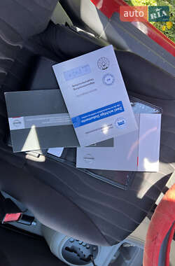 Хетчбек Nissan Pixo 2011 в 