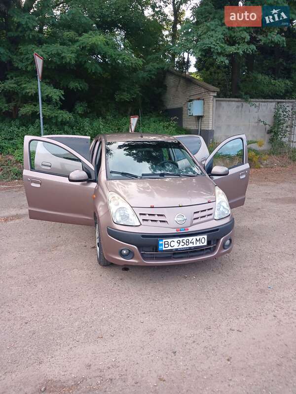 Хэтчбек Nissan Pixo 2009 в Львове