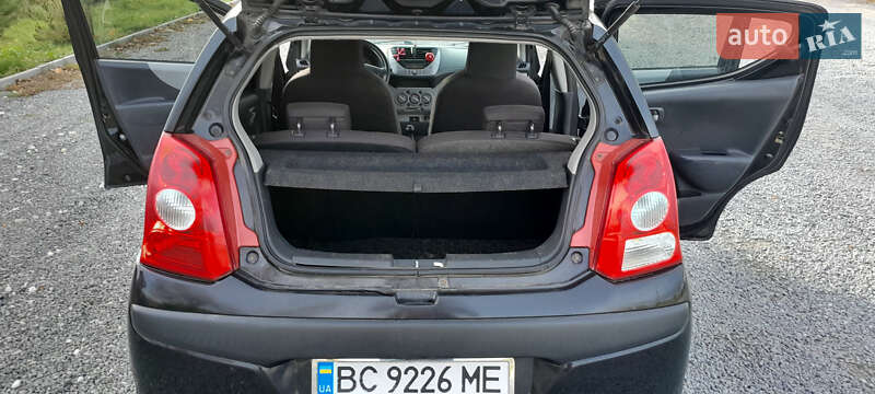 Хэтчбек Nissan Pixo 2010 в Львове фото 10 Хэтчбек Nissan Pixo 2010 в Львове